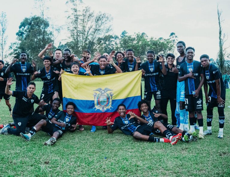 (VIDEO) Independiente del Valle Sub 15 se coronó campeón del HENKO Tournaments en Colombia