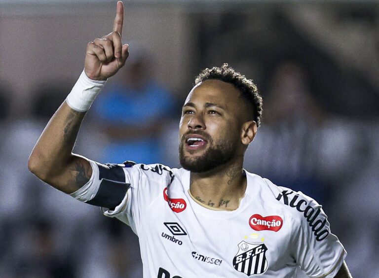 (VIDEO) EL 10 ESTÁ VOLVIENDO: Neymar marcó con Santos en la Sudamericana