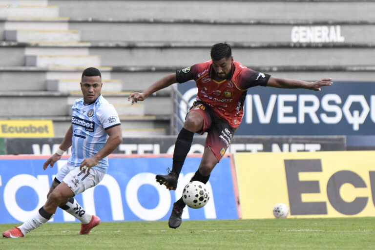 (VIDEO) CON GOL AGÓNICO: Deportivo Cuenca se impuso ante Guayaquil City
