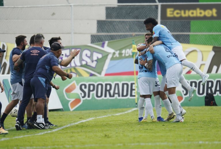 (VIDEO) CON UNO MENOS: Universidad Católica derrotó a Orense en Machala