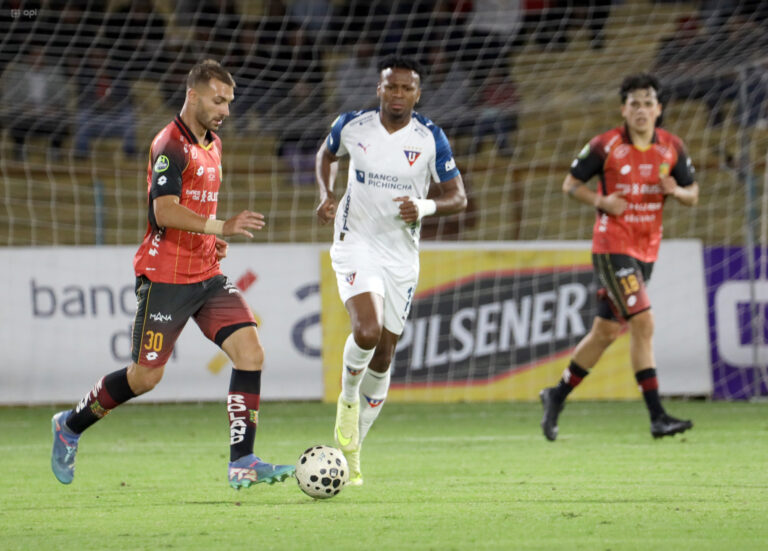 (VIDEO) PARTIDAZO EN EL ASA: Deportivo Cuenca y LDU dividieron honores
