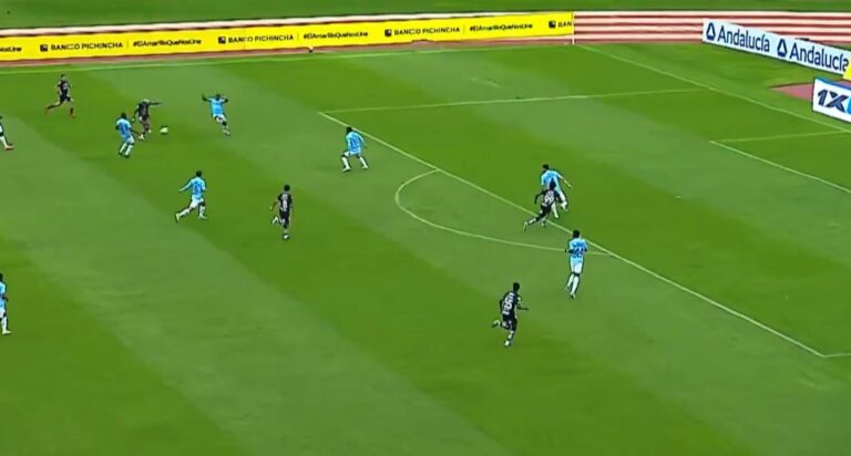 (VIDEO) Candidato a uno de los mejores del año: El golazo de Emerson Pata en el IDV vs Católica