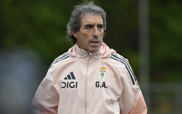 Guillermo Almada dejará el Real Oviedo tras el descenso en España