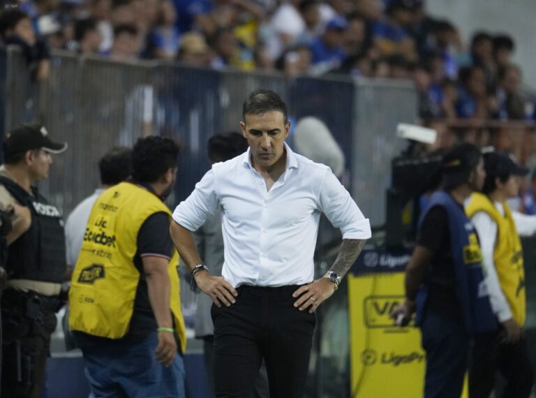 Vicente Sánchez no seguiría al frente de Emelec
