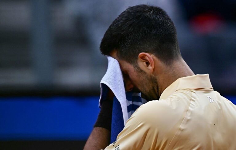 (VIDEO) Amargo regreso: Djokovic cayó en su debut en el Masters de Roma