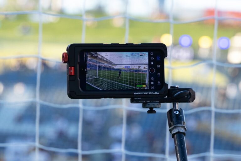 (VIDEO) Hito tecnológico en el fútbol: partido de la MLS fue transmitido con Iphone 17 pro