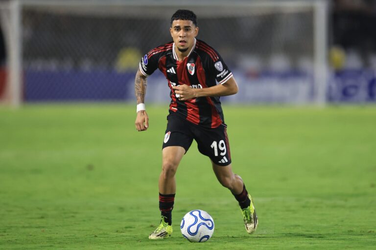 Kendry Páez, nuevamente quedó fuera de los convocados de River Plate