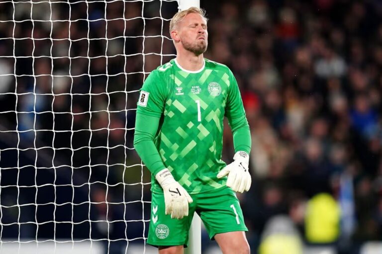 Kasper Schmeichel se retira del fútbol