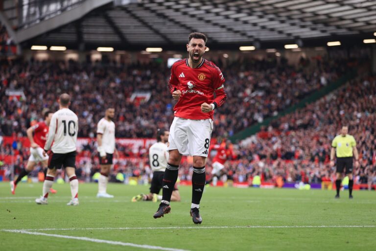 (VIDEO) Manchester United derrotó al Liverpool y aseguró su regreso a la Champions League