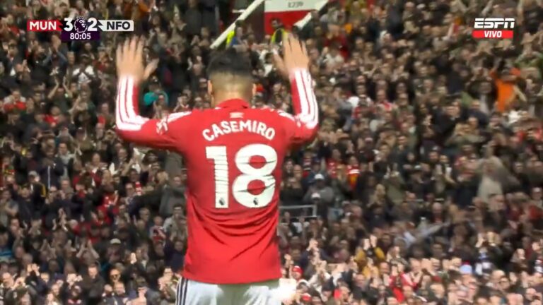 (VIDEO) Así fue el emotivo adiós de Casemiro en Old Trafford