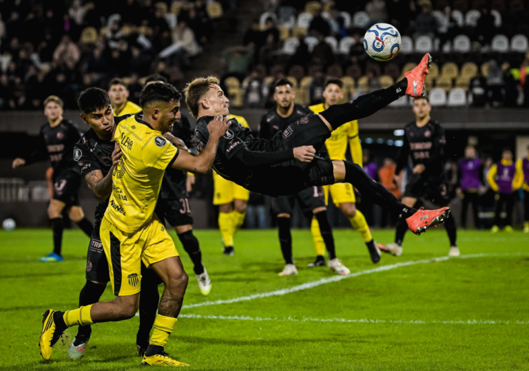 (VIDEO) Platense y Peñarol se repartieron los puntos por la Copa Libertadores