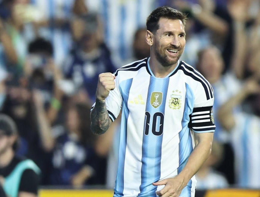 (VIDEO) CON GOL DE MESSI: Argentina goleó a Island