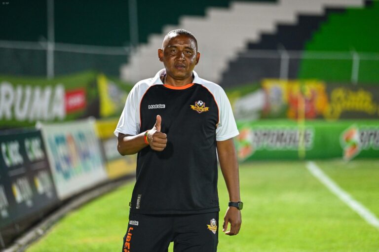 Juan Carlos ‘Pechón’ León será el nuevo DT de Delfín SC