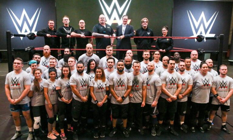 WWE abre la puerta a luchadores ecuatorianos
