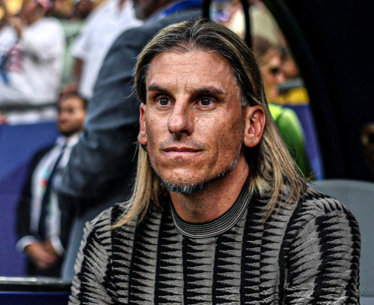 Beccacece a sus jugadores: “Tenemos una vida más, cabeza arriba”