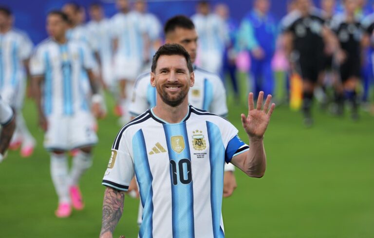 Messi rompe otro récord mundialista: le marcó a 11 selecciones diferentes en Copas del Mundo