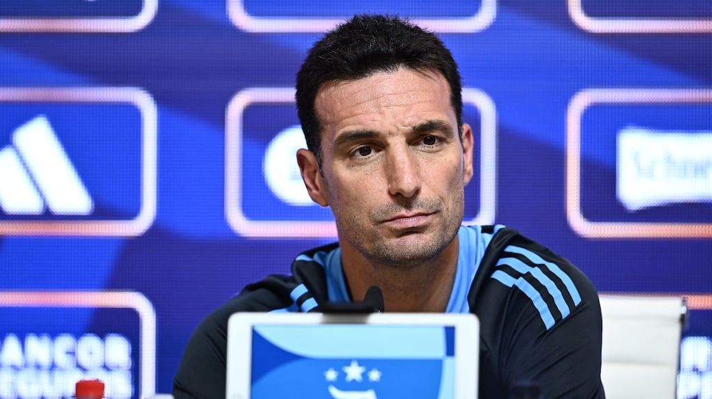 Scaloni adelantó que Messi tendrá minutos ante Isl