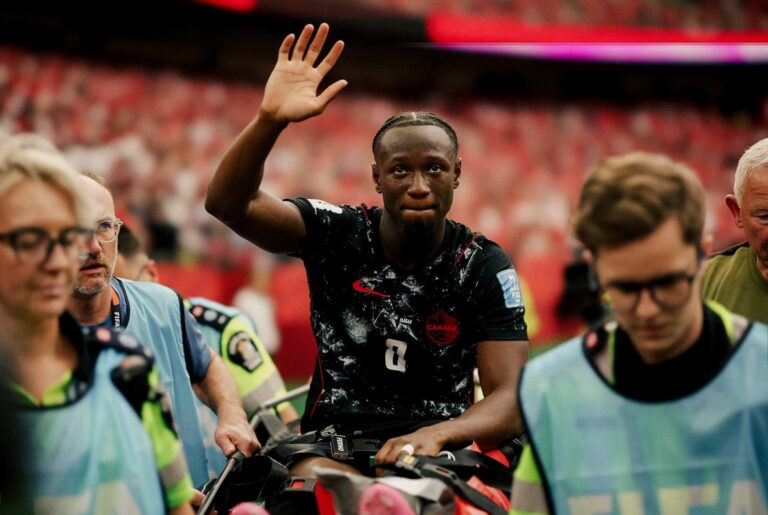 Ismael Koné estaría entre cuatro y cinco meses fuera de las canchas