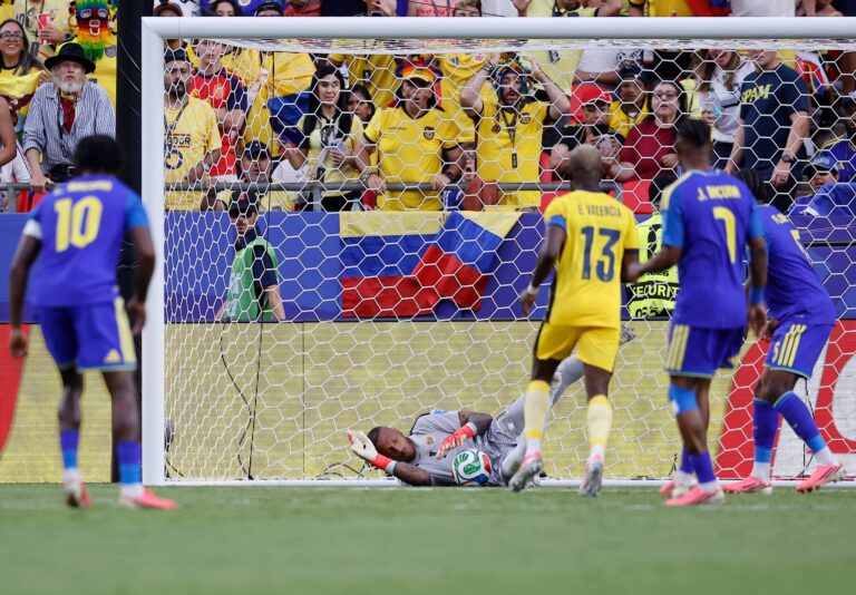 Ecuador entra en una lista negativa de CONMEBOL tras no marcar en sus dos primeros partidos del Mundial