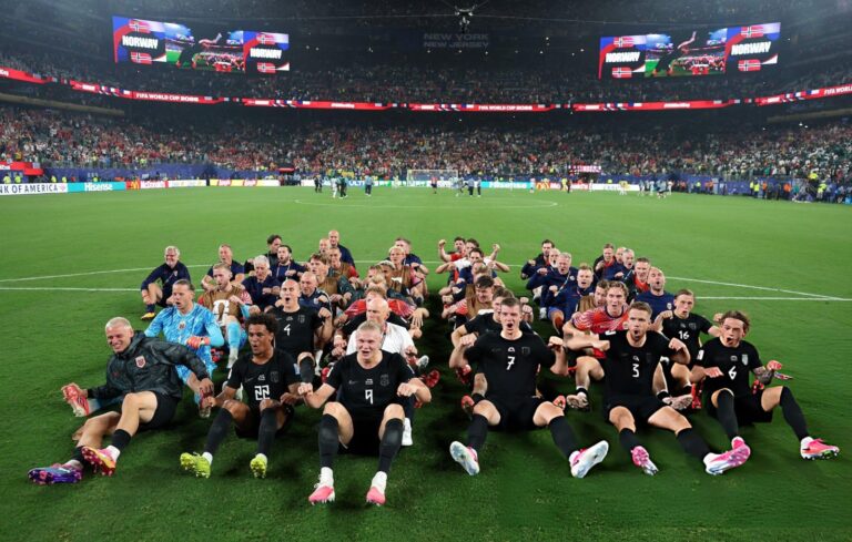 (VIDEO) La celebración vikinga de Noruega da la vuelta al mundo tras su clasificación