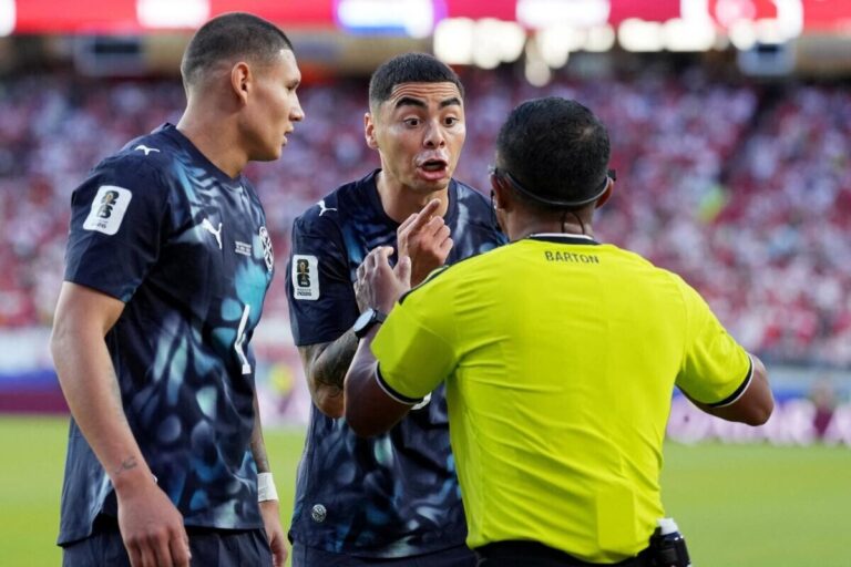 Miguel Almirón solo recibió una fecha de suspensión