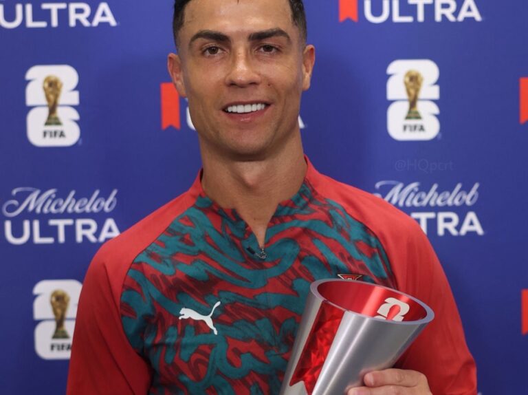 MAN OF THE MATCH: Cristiano Ronaldo fue el MVP del Portugal vs Uzbekistán