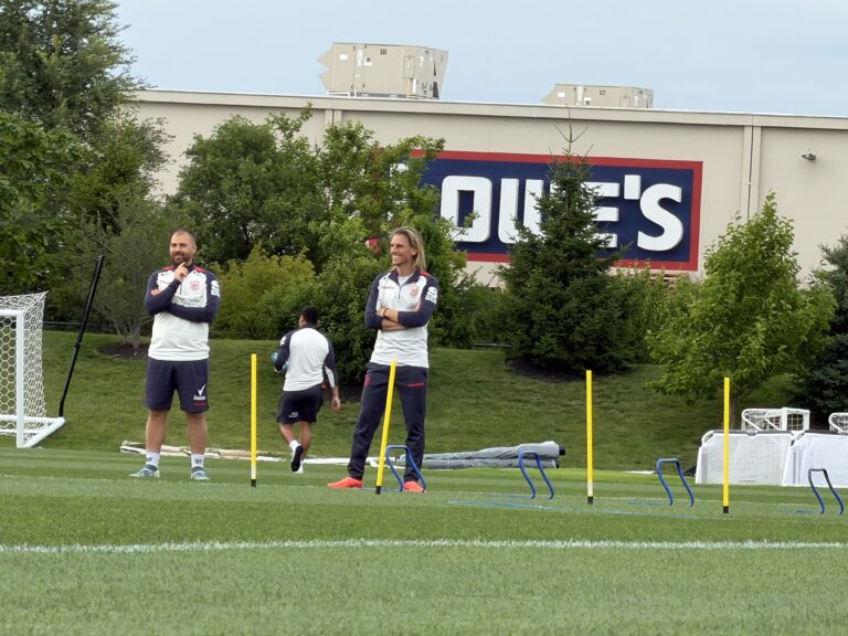 (VIDEO) ENTRE RISAS: Ecuador volvió a entrenar en Columbus tras empate ante Curazao