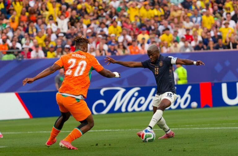 Enner Valencia: “Se escapó, pero esto recién inicia, no hay que bajar la cabeza”