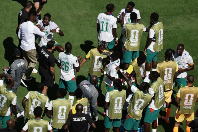 Tensión en Senegal durante el Mundial: Reclamos por pagos, logística y condiciones del campamento