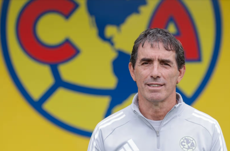OFICIAL: América presentó a Guillermo Almada como su nuevo DT