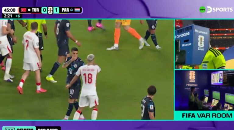 (VIDEO) Miguel Almirón, primer expulsado por la nueva regla de no taparse la boca