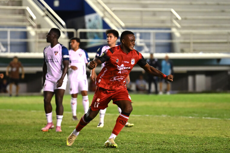 (VIDEO) CON GOL DEL ‘TIN’: Manta FC rescató el empate ante LDU