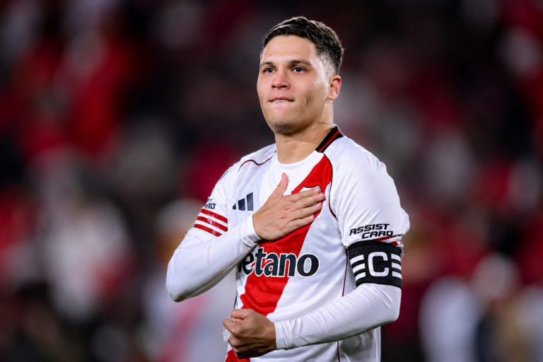 (COMUNICADO) Juan Fernando Quintero rescindió su contrato con River Plate