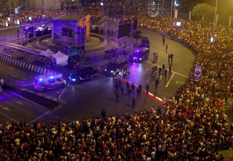 LAMENTABLE: Festejos del título de España en el Mundial dejan 2 muertos