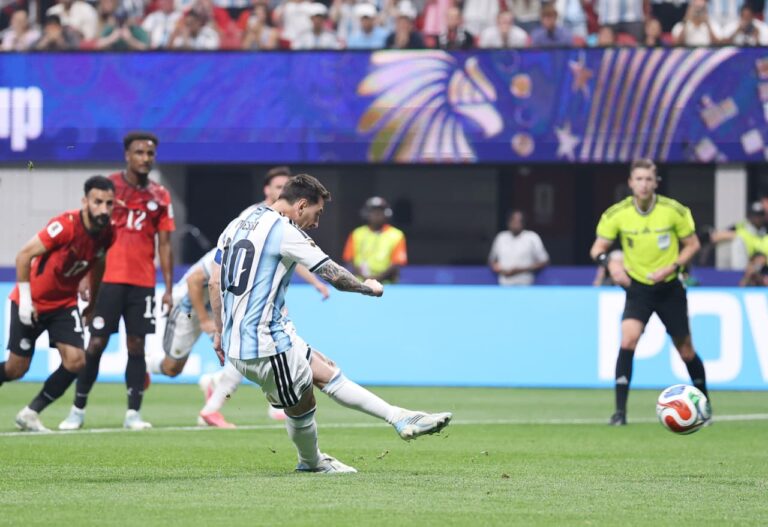 (VIDEO) TRAS FALLAR VS EGIPTO: Messi, es el primer jugador de la historia en fallar 4 penales en Mundiales