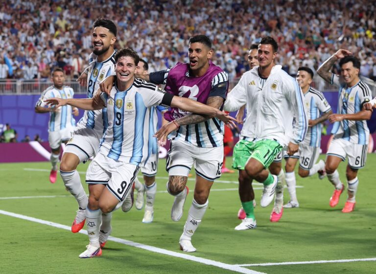 (VIDEO) LOS CAMPEONES SIGUEN DE PIE: Argentina eliminó a Suiza y jugará la semifinal del Mundial ante Inglaterra