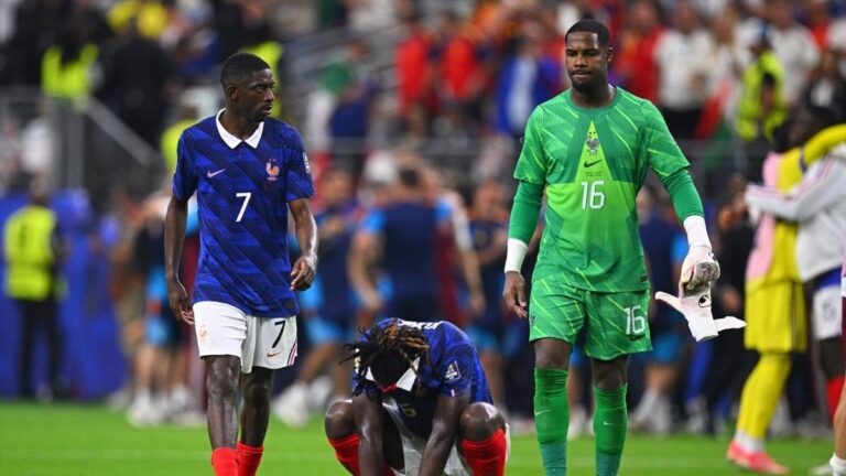 Vestuario de Francia cuestiona a Deschamps tras la eliminación ante España