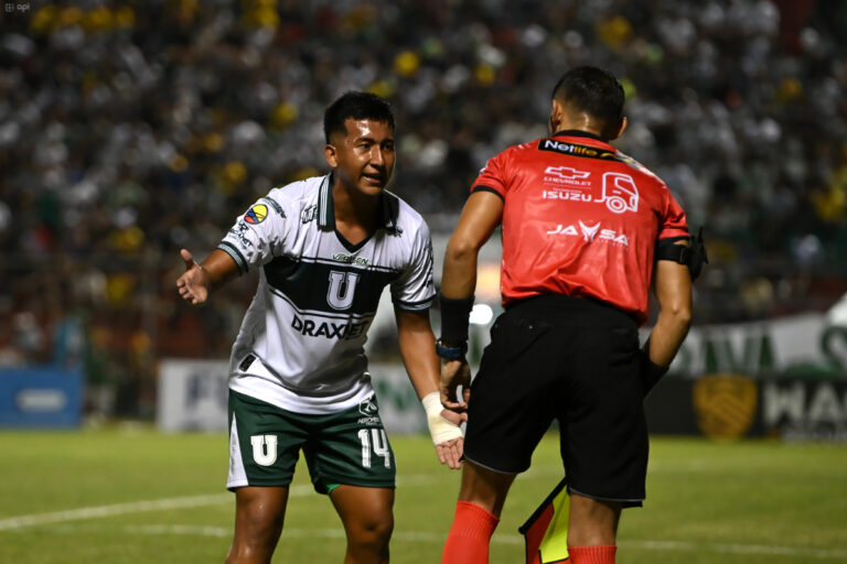 (VIDEO) ¿Era penal para LDUP ante BSC? Polémica en los 8vos de final de la Copa Ecuador