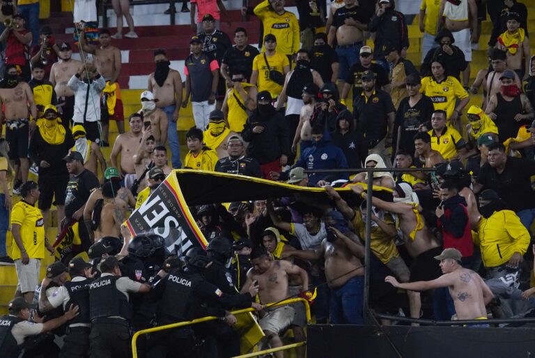 (VIDEO) Desde Macará se pronuncian tras lo ocurrido ante BSC en el Monumental: “No estuvo bien seguir jugando”