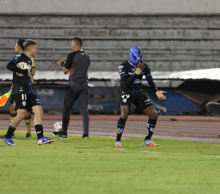 (VIDEO) REMONTADA DE LOCURA: IDV derrotó a Leones con doblete de ‘Cocoliso’ González