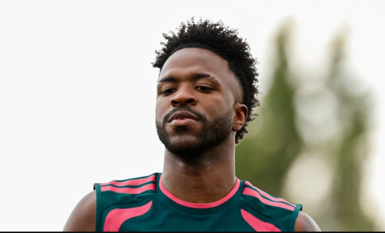 Rechazo a la oferta del Real Madrid alimenta las dudas sobre el futuro de Vinicius