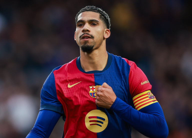 A LA PREMIER: Ronald Araujo será refuerzo del Liverpool