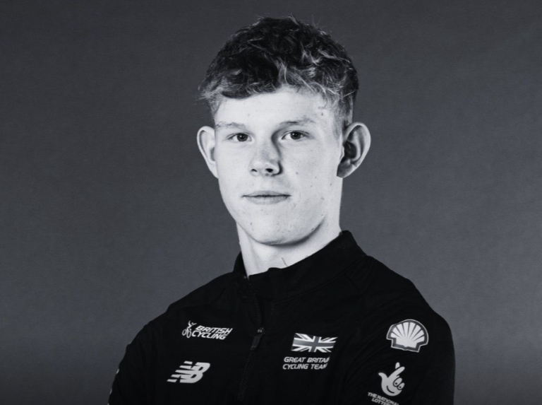 Tragedia en la Volta a Portugal: Falleció el ciclista británico Finlay Tarling a los 19 años