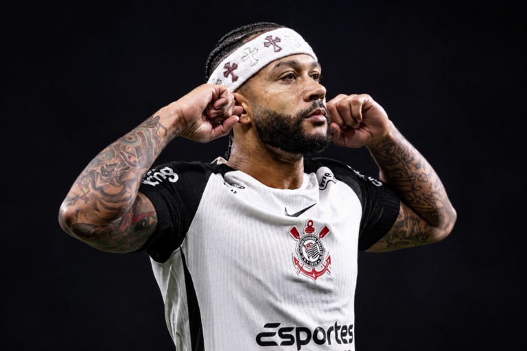 Memphis Depay seguirá en Corinthians: aprobaron su renovación