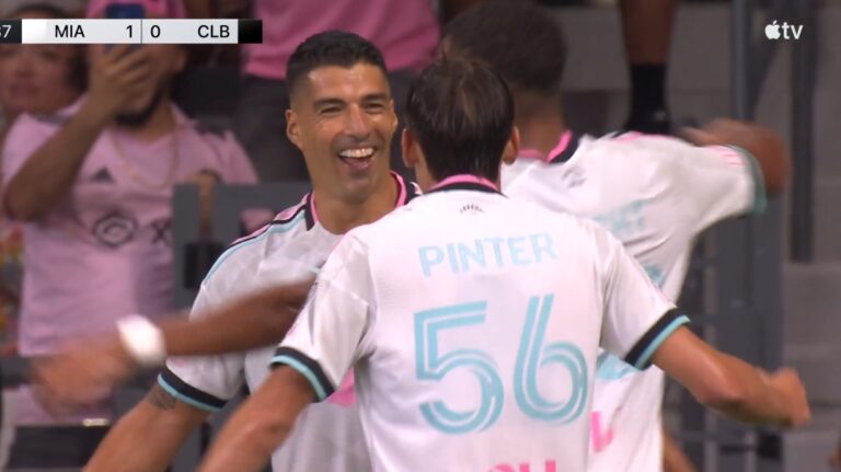 (VIDEO) ¡DESDE MÁS DE 40 METROS! Golazo de Luis Suárez en la MLS