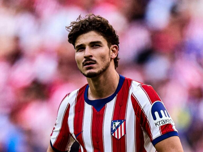 (VIDEO) Reportan que hinchas del Atlético de Madrid tenían preparados peluches de ratas para Julián Álvarez