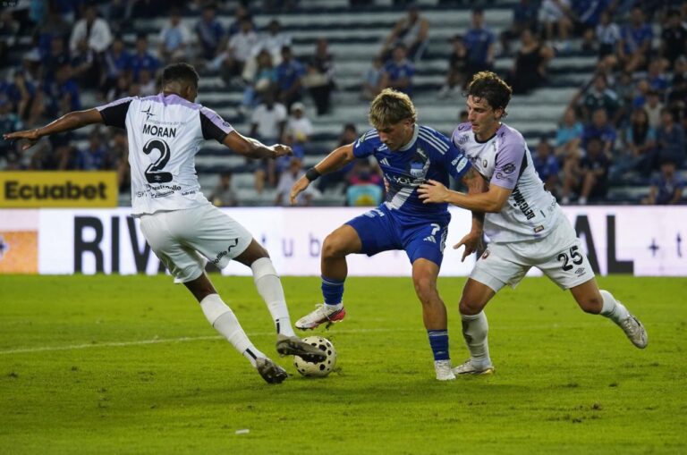 (VIDEO) TRES PUNTOS DE ORO PARA EL ‘BOMBILLO’: Emelec derrotó de manera agónica a Leones