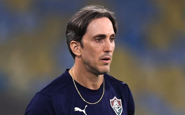 OFICIAL: Luis Zubeldía dejó de ser entrenador de Fluminense