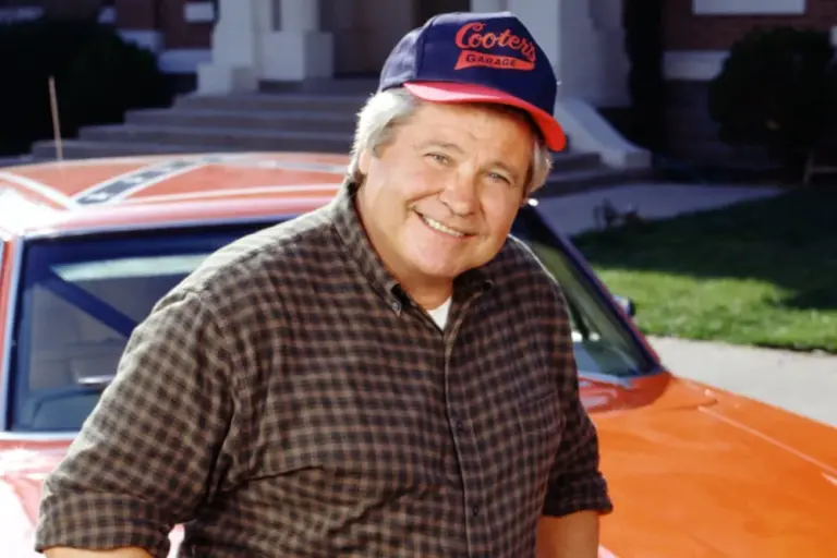 Muere Ben Jones, actor de “Los Dukes de Hazzard”, a los 84 años
