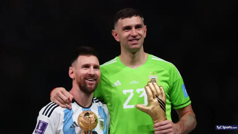 Dibu Martínez y su emotiva despedida a Messi: “Mi respeto por siempre, gracias”